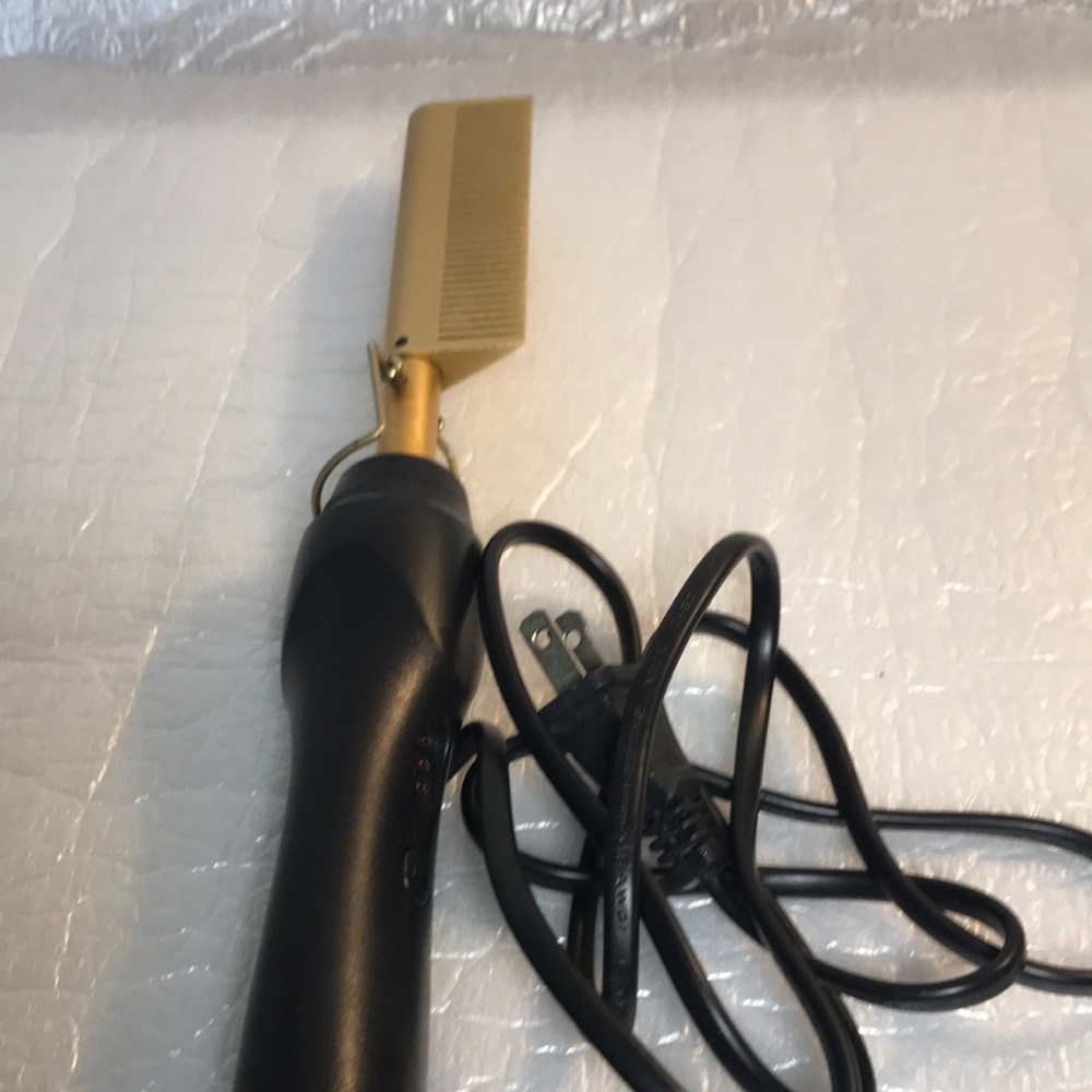 Straightening Comb